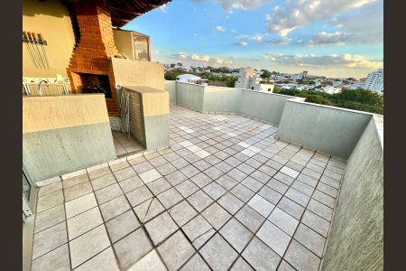 Apartamento à venda com 192m², 4 quartos e 1 vagaCobertura