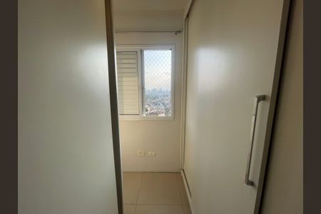 Apartamento para alugar com 74m², 2 quartos e 1 vagaCloset da suíte