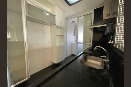 Apartamento para alugar com 74m², 2 quartos e 1 vagaCozinha