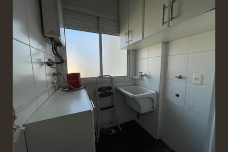 Apartamento para alugar com 74m², 2 quartos e 1 vagaÁrea de Serviço