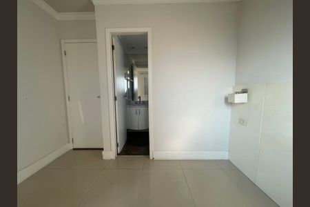 Apartamento para alugar com 74m², 2 quartos e 1 vagaSuíte