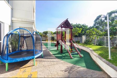 Apartamento para alugar com 74m², 2 quartos e 1 vagaÁrea comum - Playground