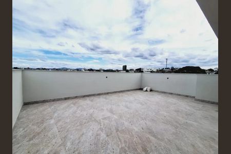 Apartamento à venda com 80m², 2 quartos e 1 vaga Apartamento à venda com 80m², 2 quartos e 1 vagaCobertura