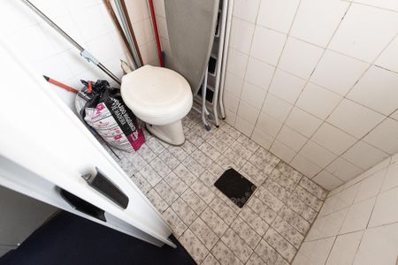 Apartamento à venda com 75m², 2 quartos e sem vagaBanheiro de Serviço