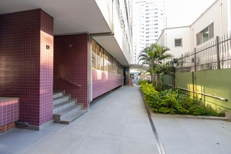 Apartamento à venda com 75m², 2 quartos e sem vagaJardins