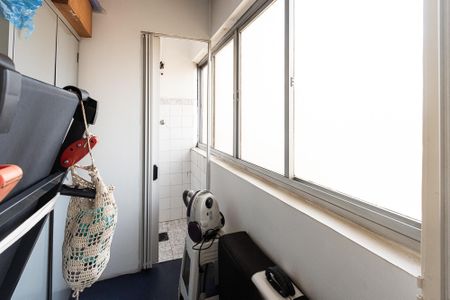 Apartamento à venda com 75m², 2 quartos e sem vagaQuarto de Serviço