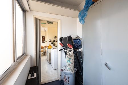 Apartamento à venda com 75m², 2 quartos e sem vagaQuarto de Serviço