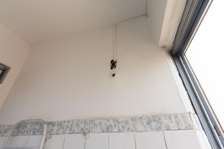 Apartamento à venda com 75m², 2 quartos e sem vagaBanheiro de Serviço