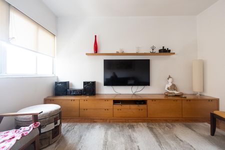 Apartamento à venda com 75m², 2 quartos e sem vagaSala