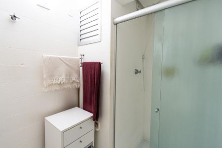 Apartamento à venda com 75m², 2 quartos e sem vagaBanheiro Social
