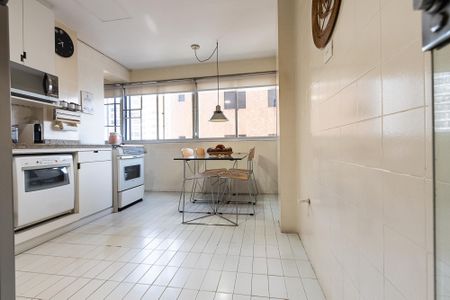 Apartamento à venda com 75m², 2 quartos e sem vagaCozinha