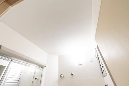 Apartamento à venda com 75m², 2 quartos e sem vagaBanheiro Social