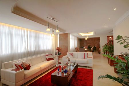 Apartamento à venda com 281m², 4 quartos e 3 vagasSala