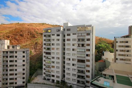 Apartamento à venda com 281m², 4 quartos e 3 vagasVista do Quarto 1