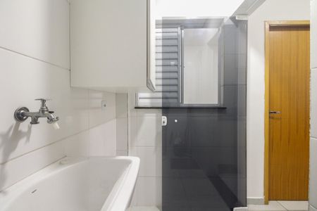 Apartamento para alugar com 40m², 2 quartos e sem vagaÁrea de Serviço