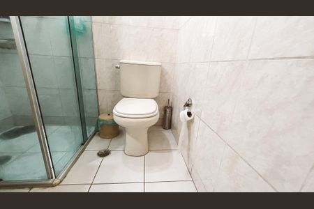 Apartamento para alugar com 94m², 3 quartos e 2 vagas Apartamento para alugar com 94m², 3 quartos e 2 vagasBanheiro da Suíte