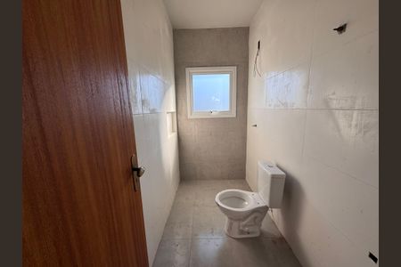 Casa à venda com 71m², 3 quartos e 2 vagas Casa à venda com 71m², 3 quartos e 2 vagasBanheiro da Suíte