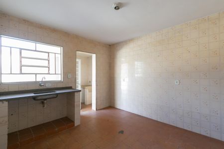 Casa à venda com 250m², 2 quartos e 2 vagas Casa à venda com 250m², 2 quartos e 2 vagasCozinha 2