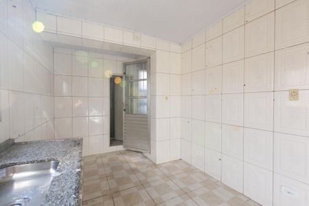 Casa à venda com 250m², 2 quartos e 2 vagas Casa à venda com 250m², 2 quartos e 2 vagasCozinha 1