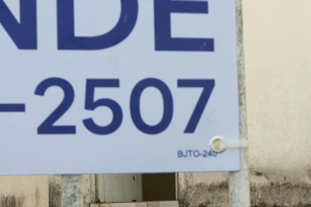 Casa à venda com 250m², 2 quartos e 2 vagas Casa à venda com 250m², 2 quartos e 2 vagasBJTO-240