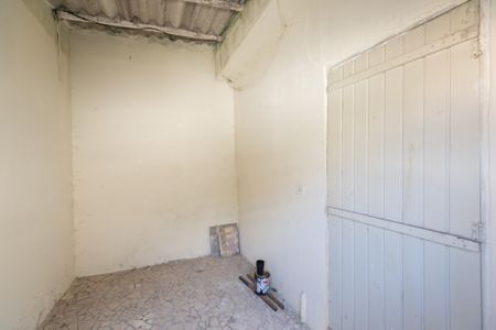 Casa à venda com 250m², 2 quartos e 2 vagas Casa à venda com 250m², 2 quartos e 2 vagasQuarto 4