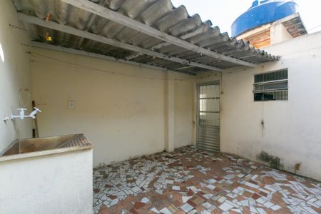 Casa à venda com 250m², 2 quartos e 2 vagas Casa à venda com 250m², 2 quartos e 2 vagasÁrea de Serviço 1