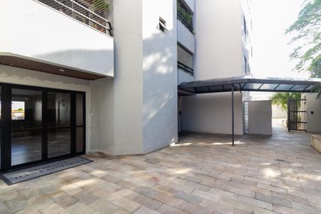 Apartamento à venda com 77m², 3 quartos e 2 vagasPortaria