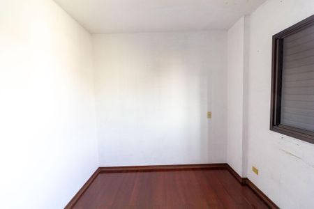 Apartamento à venda com 77m², 3 quartos e 2 vagasQuarto 