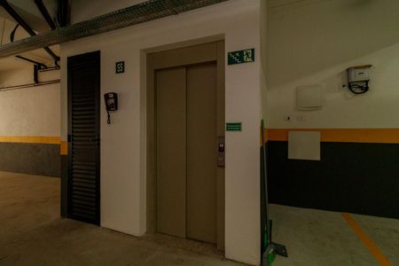 Apartamento à venda com 38m², 2 quartos e 1 vagaÁrea comum