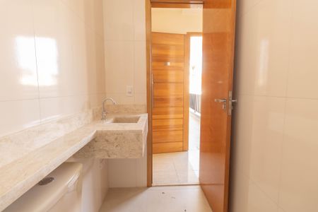 Apartamento à venda com 47m², 2 quartos e 1 vagaBanheiro Social