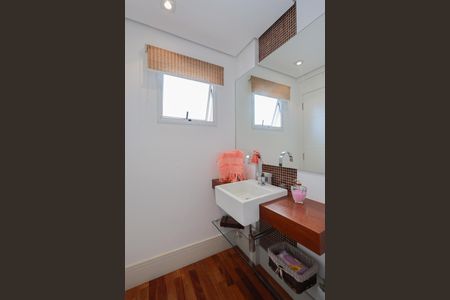 Apartamento à venda com 156m², 3 quartos e 3 vagasLavabo