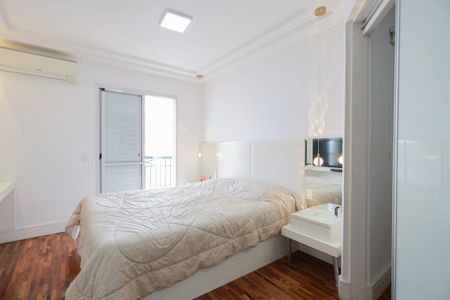 Apartamento à venda com 156m², 3 quartos e 3 vagasSuíte 1