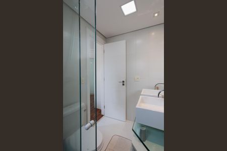 Apartamento à venda com 156m², 3 quartos e 3 vagasBanheiro da suíte 1