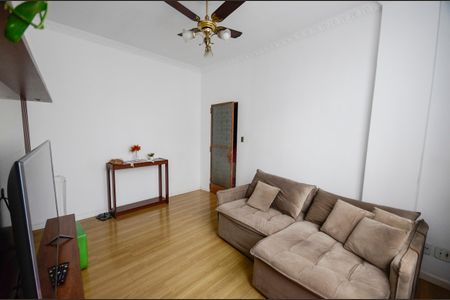 Apartamento à venda com 56m², 2 quartos e sem vagaSala