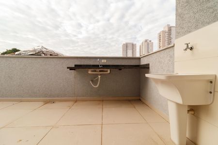 Apartamento à venda com 35m², 2 quartos e 1 vagaÁrea de Serviço