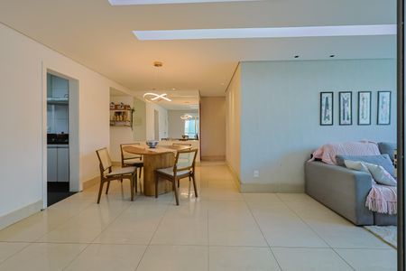 Apartamento à venda com 164m², 3 quartos e 2 vagasSala