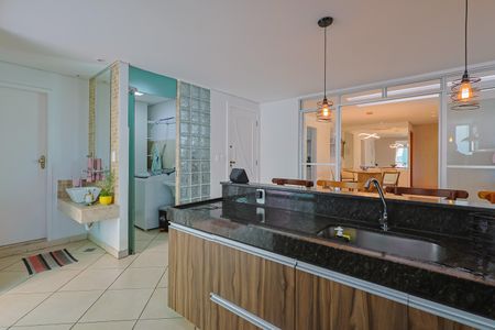 Apartamento à venda com 164m², 3 quartos e 2 vagasCozinha