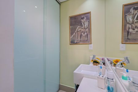 Apartamento à venda com 164m², 3 quartos e 2 vagasBanheiro da Suíte 2