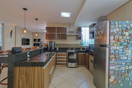 Apartamento à venda com 164m², 3 quartos e 2 vagasCozinha