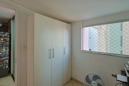 Apartamento à venda com 164m², 3 quartos e 2 vagasEscritório