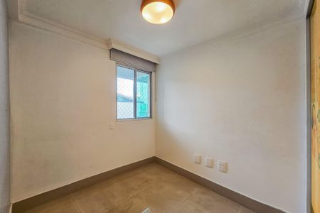 Apartamento à venda com 164m², 3 quartos e 2 vagasQuarto 3