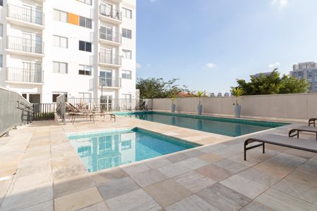 Apartamento à venda com 34m², 2 quartos e sem vagaÁrea comum - Piscina
