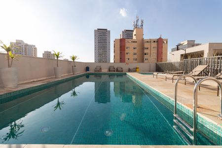 Apartamento à venda com 34m², 2 quartos e sem vagaÁrea comum - Piscina