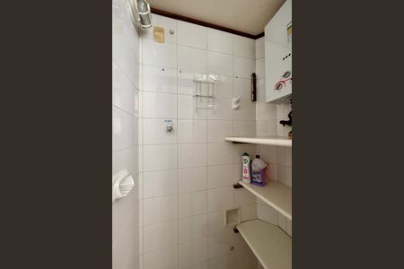 Apartamento à venda com 69m², 2 quartos e sem vagaBanheiro de Serviço