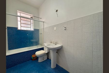 Banheiro social de apartamento à venda com 2 quartos, 69m² em Lagoa, Rio de Janeiro