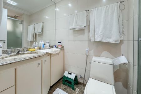 Apartamento para alugar com 120m², 3 quartos e 2 vagasBanheiro da Suíte