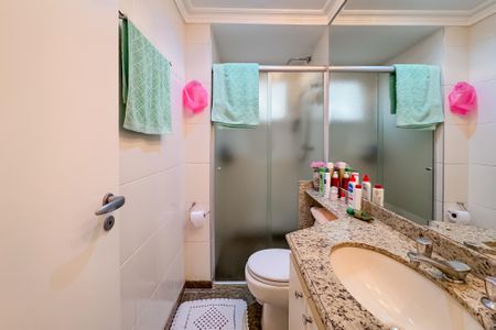 Apartamento para alugar com 120m², 3 quartos e 2 vagasBanheiro Corredor