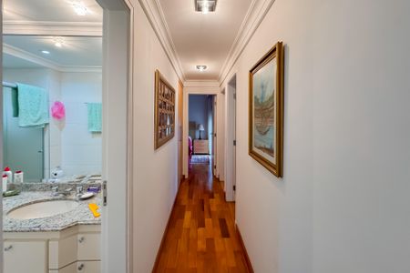 Apartamento para alugar com 120m², 3 quartos e 2 vagasCorredor