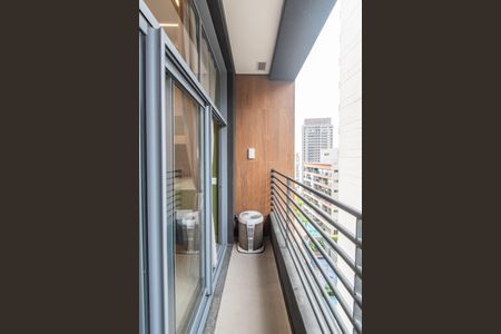 Studio para alugar com 31m², 1 quarto e sem vagaVaranda