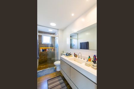 Apartamento à venda com 149m², 3 quartos e 3 vagasBanheiro da Suíte 1